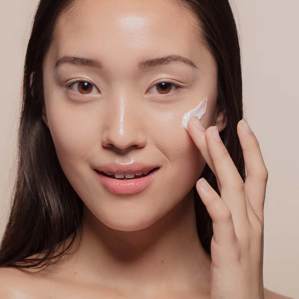 This is a header image of Top 5 Anti-Ageing Ingredients To Look For While Choosing Skincare Products on www.sublimelife.in