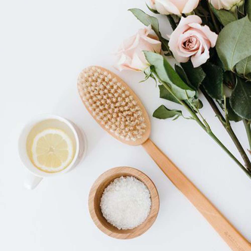 This is a header image of Everything you need to know about dry brushing on www.sublimelife.in