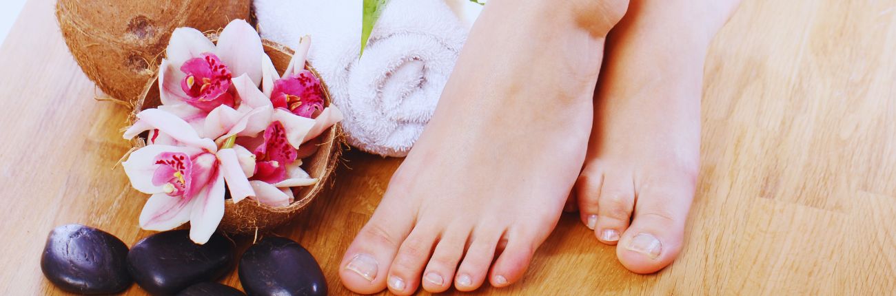 This is a header image of 8 Steps To Do A Perfect Manicure And Pedicure At Home on www.sublimelife.in